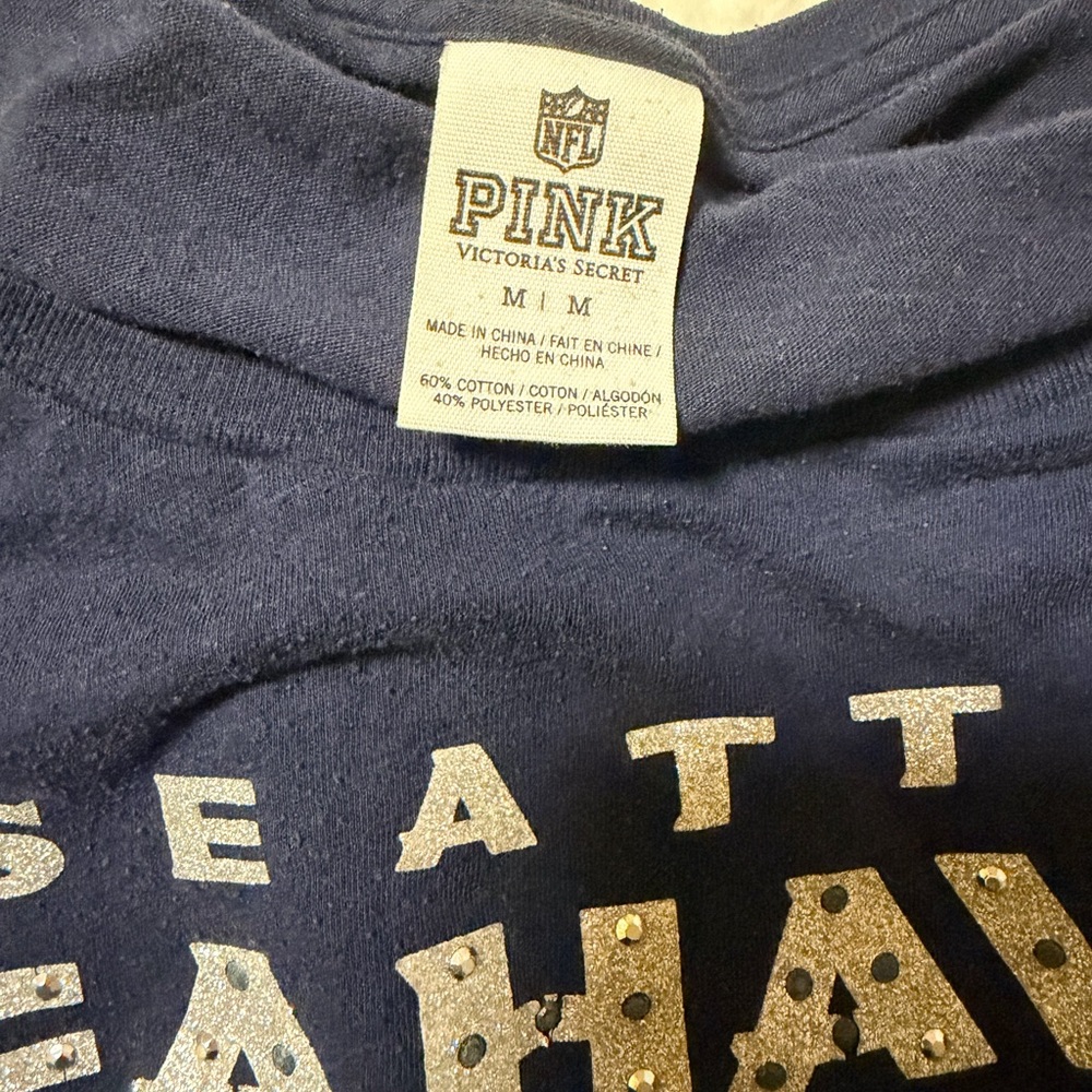 PINK Victoria's Secret Navy Womens Seattle Glitter & Stud Tee - Picture 2 of 7